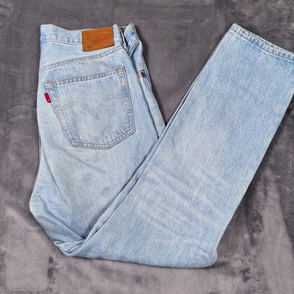 Levis 501 Original Fit Light Wash Straight Leg Button Fly Jeans W28 L28 Mens